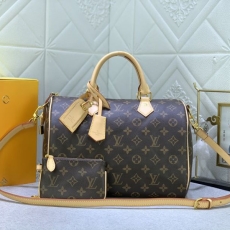 Louis Vuitton Speedy Bags